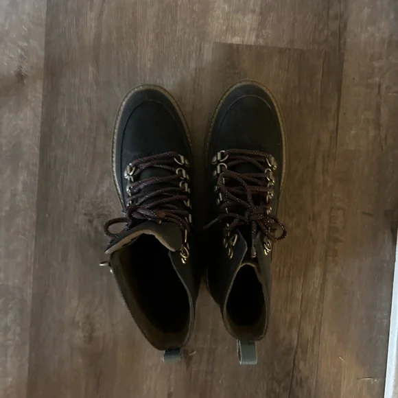 Brand New Teva Midform Boot 6.5 - Picture 6 of 11